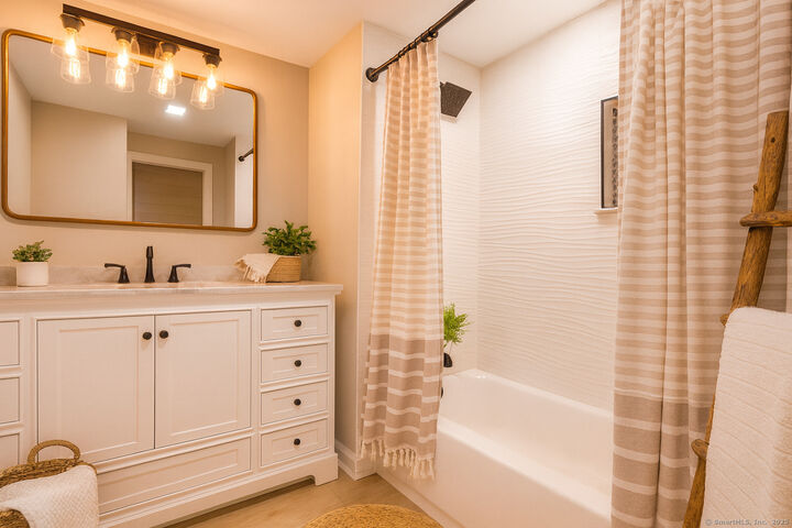 Property Photo:  11A/11B Pond Circle Road  CT 06498 