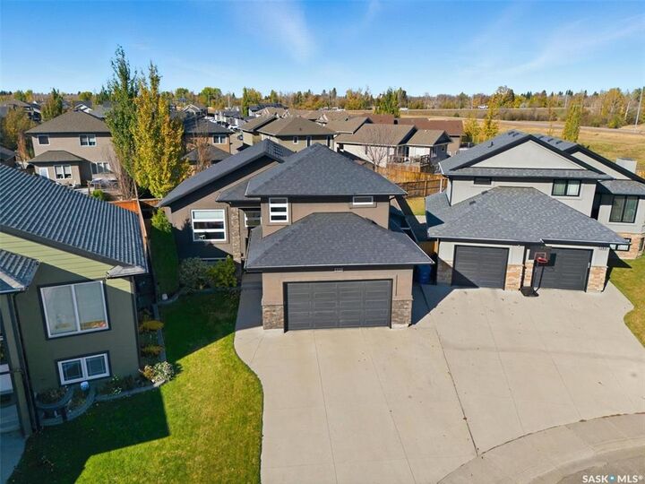 Property Photo: 1118 Rempel Place SK S7T 0M2