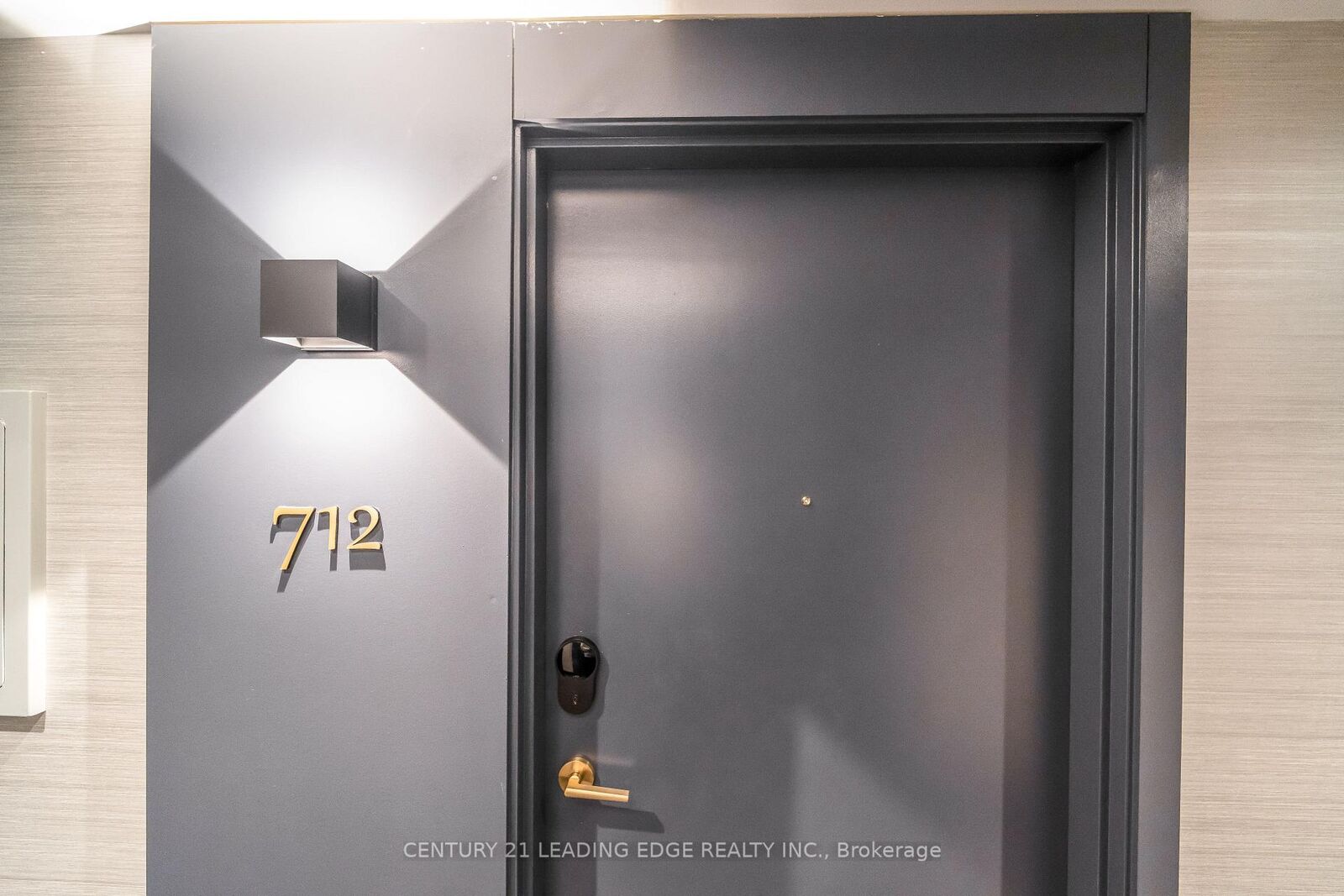 Property Photo:  543 Richmond Street W 712  ON M5V 0W9