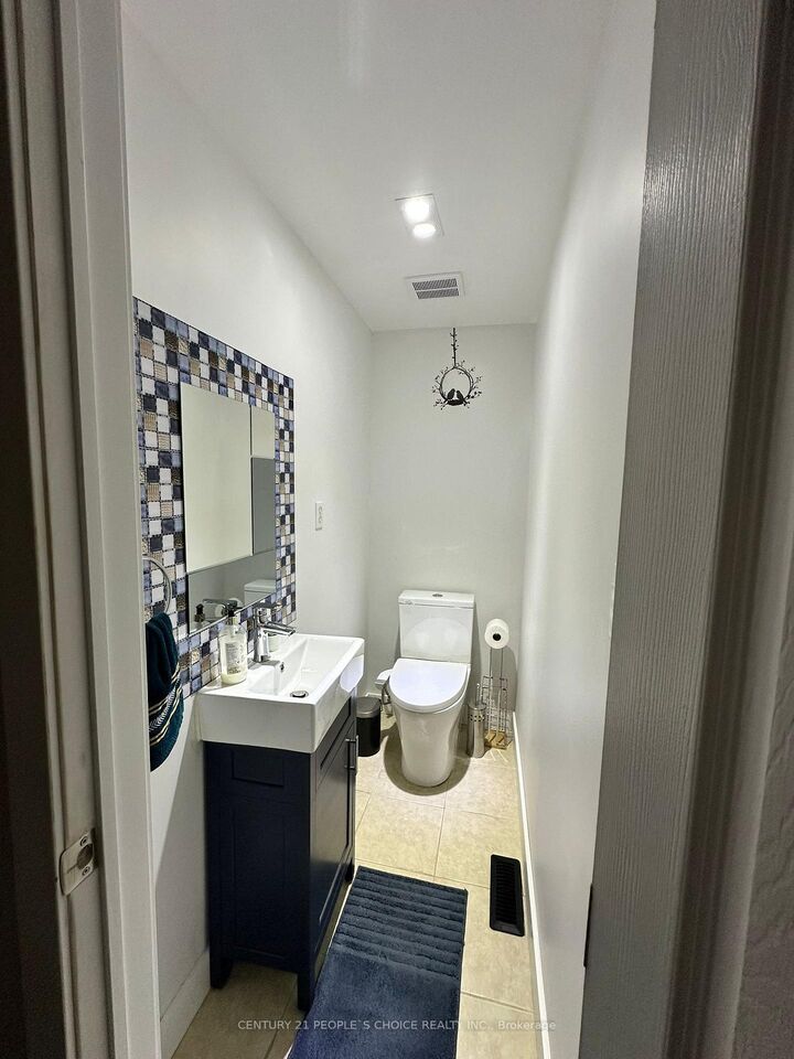 Photo de la propriété:  76 Cottingham Crescent  ON L1H 8V6