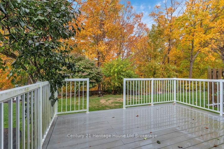 Property Photo:  29 Jackson Court  ON N4G 5R3 