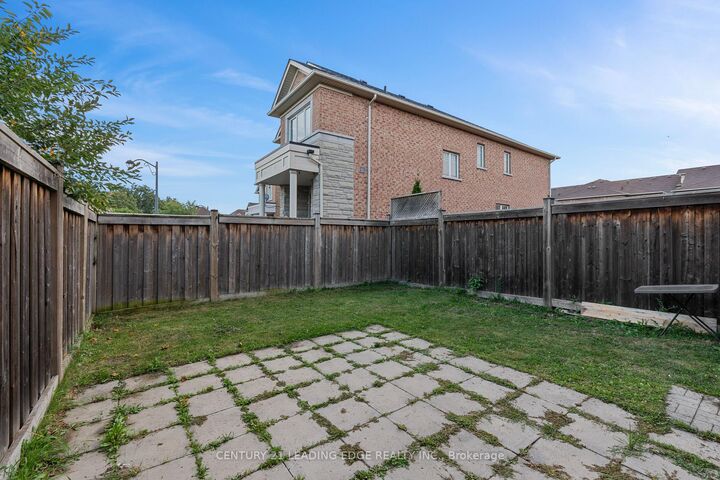 Photo de la propriété:  1339 Brandon Terrace  ON L9T 7R4
