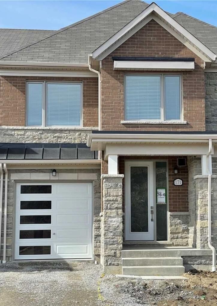 Photo de la propriété:  171 Lageer Drive  ON L4A 0M5 