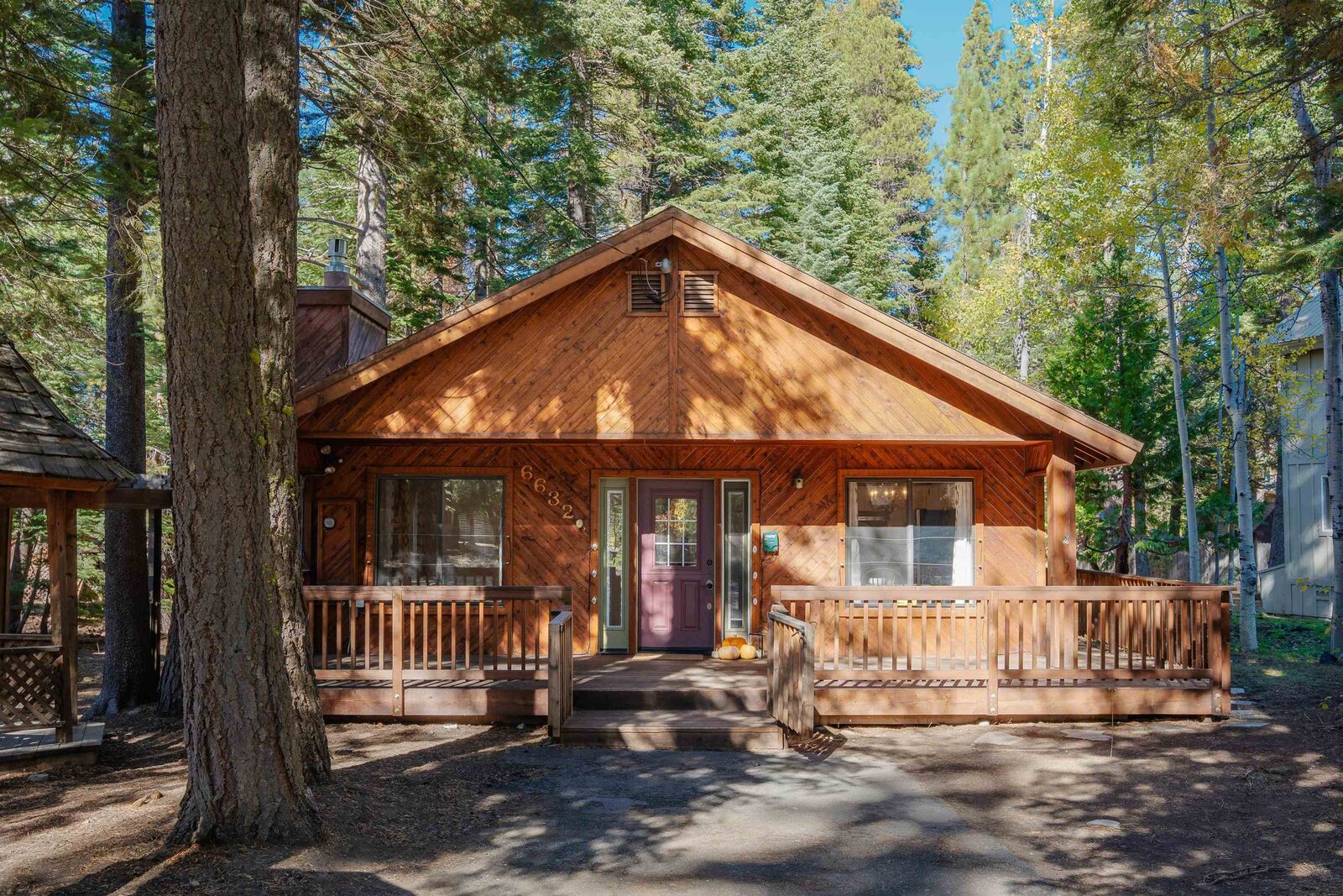 Property Photo:  6632 Pine Street  CA 96142