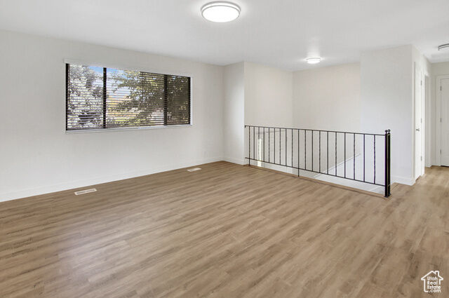 Property Photo: 3869 W Detevis Cir UT 84120