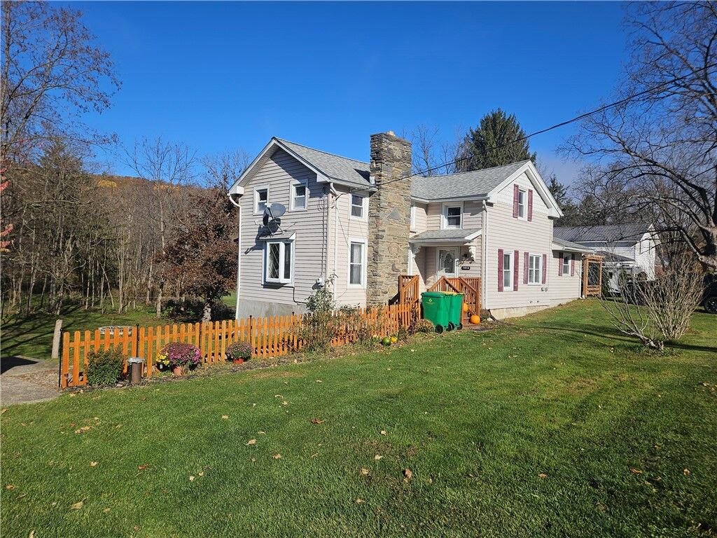 Property Photo:  1614 Pennsylvania Avenue  NY 14871