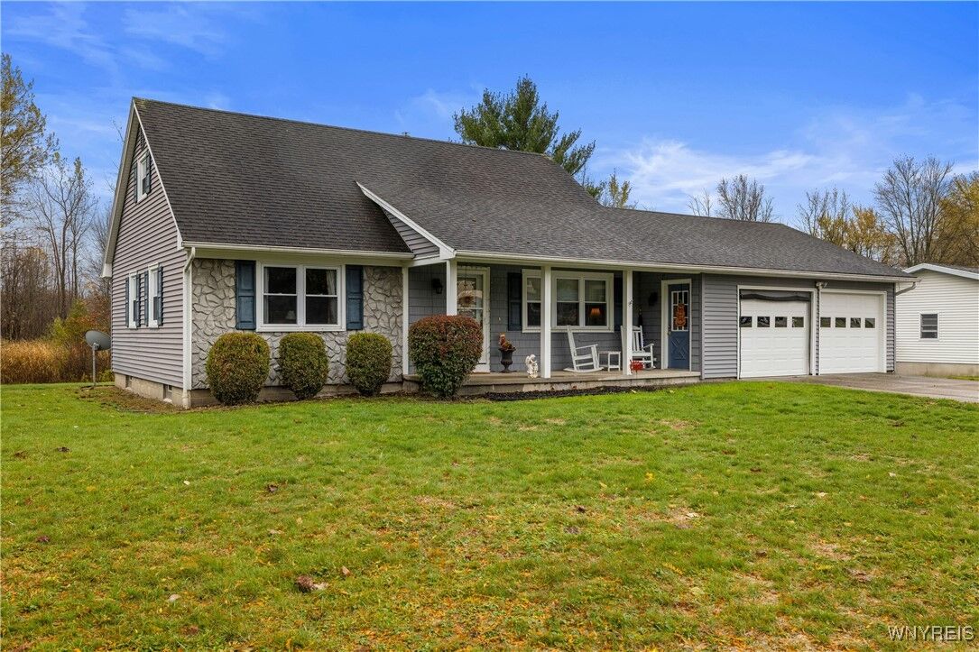 Property Photo:  12 Longs Lane  NY 14036 