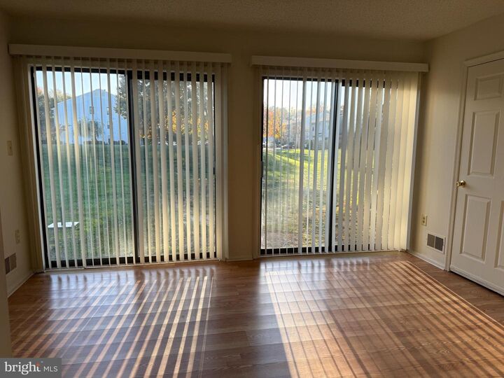 Property Photo:  7 Oneill Court  NJ 08648