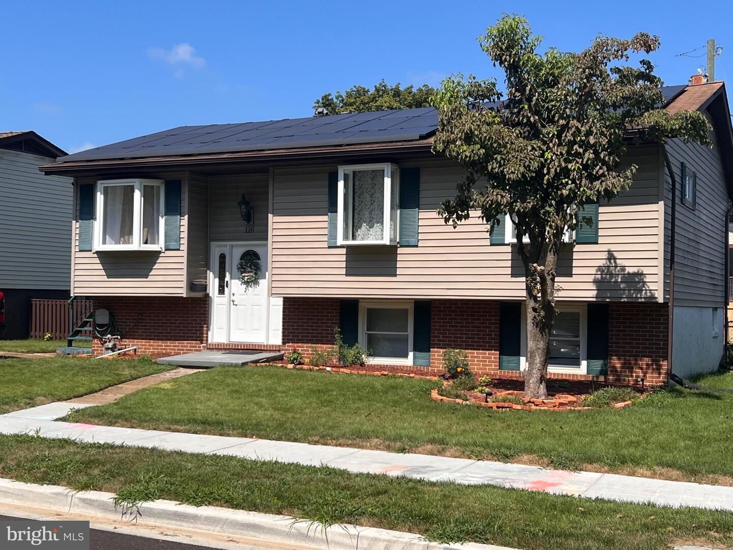 Property Photo:  116 Juniper Court  MD 21060