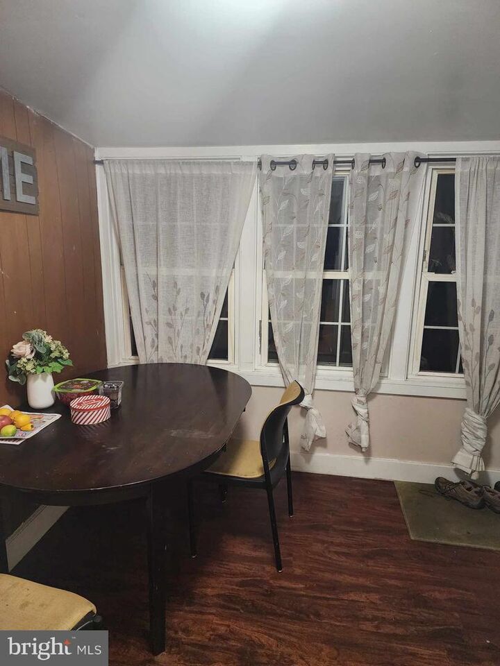 Property Photo:  214 W Allen Street  PA 17055