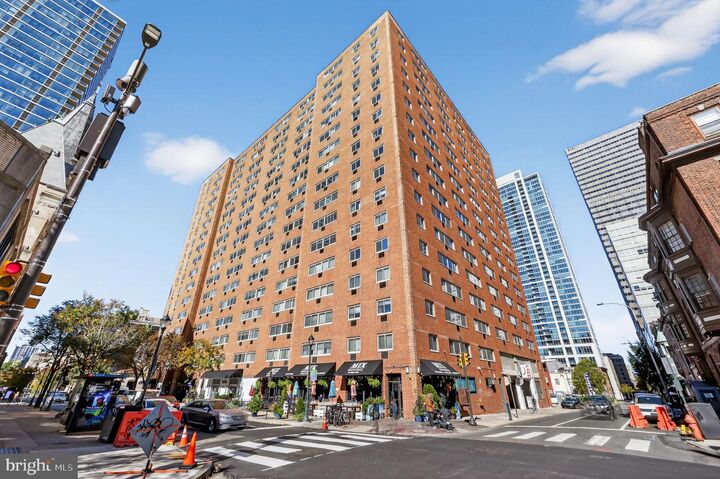 Property Photo:  2101 Chestnut Street 17 1121  PA 19103