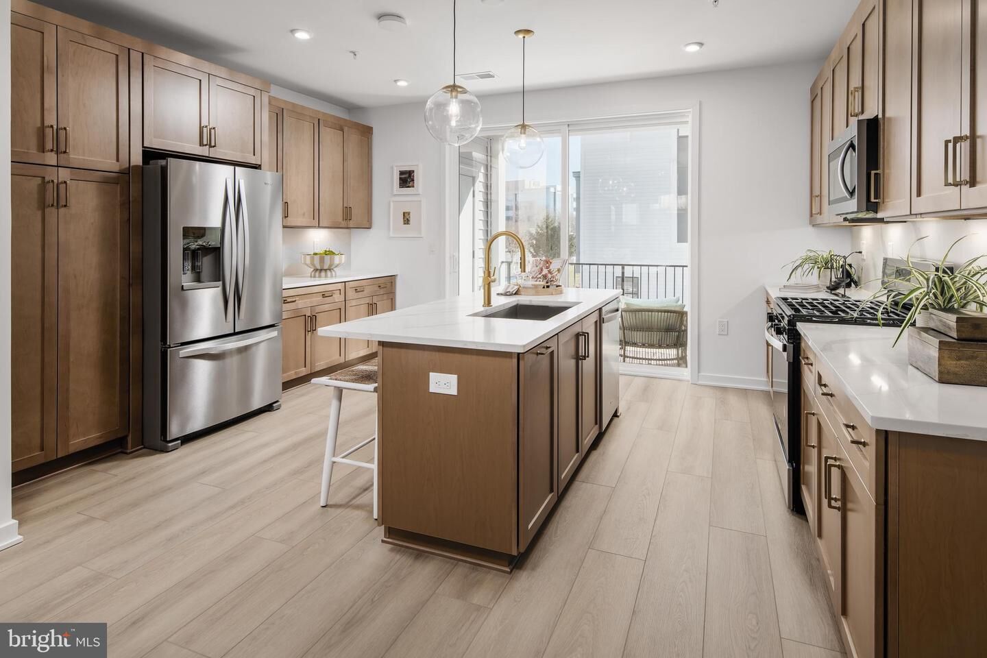 Property Photo:  14387 Glen Manor Drive  VA 20151 