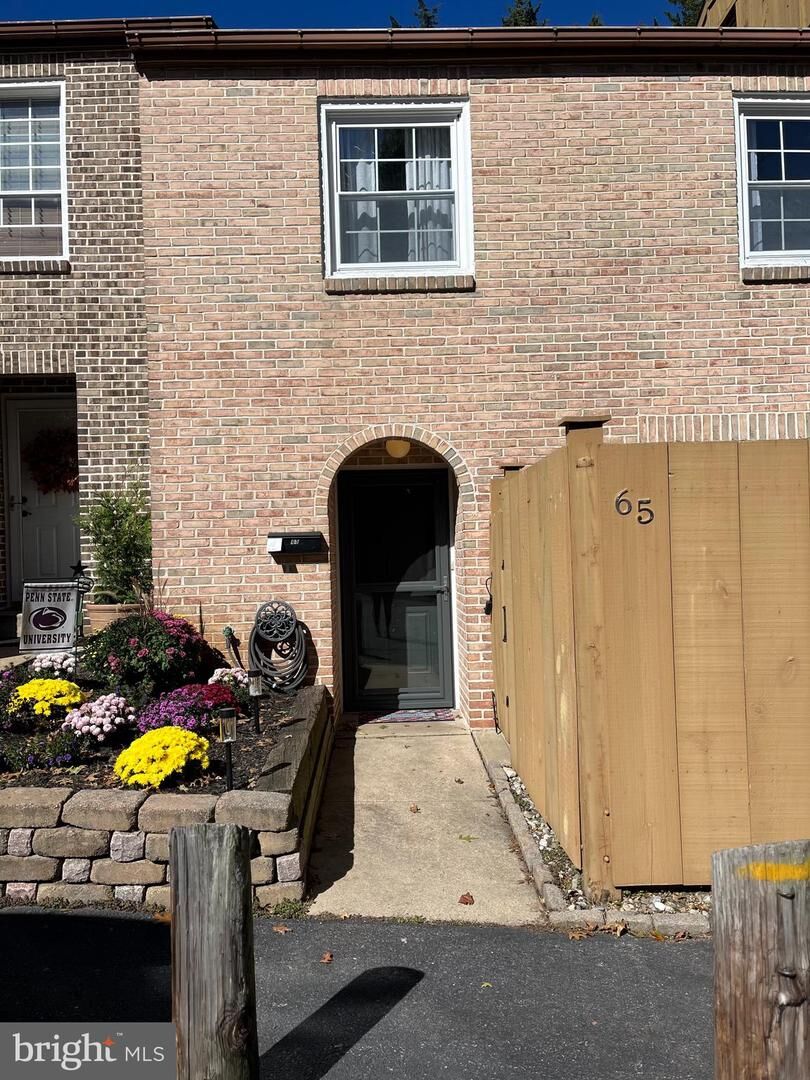 Property Photo:  65 Wedge Lane  PA 19607