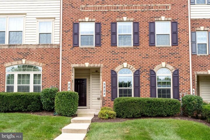 Property Photo:  5822 Oakdale Village Road Road  MD 21754 