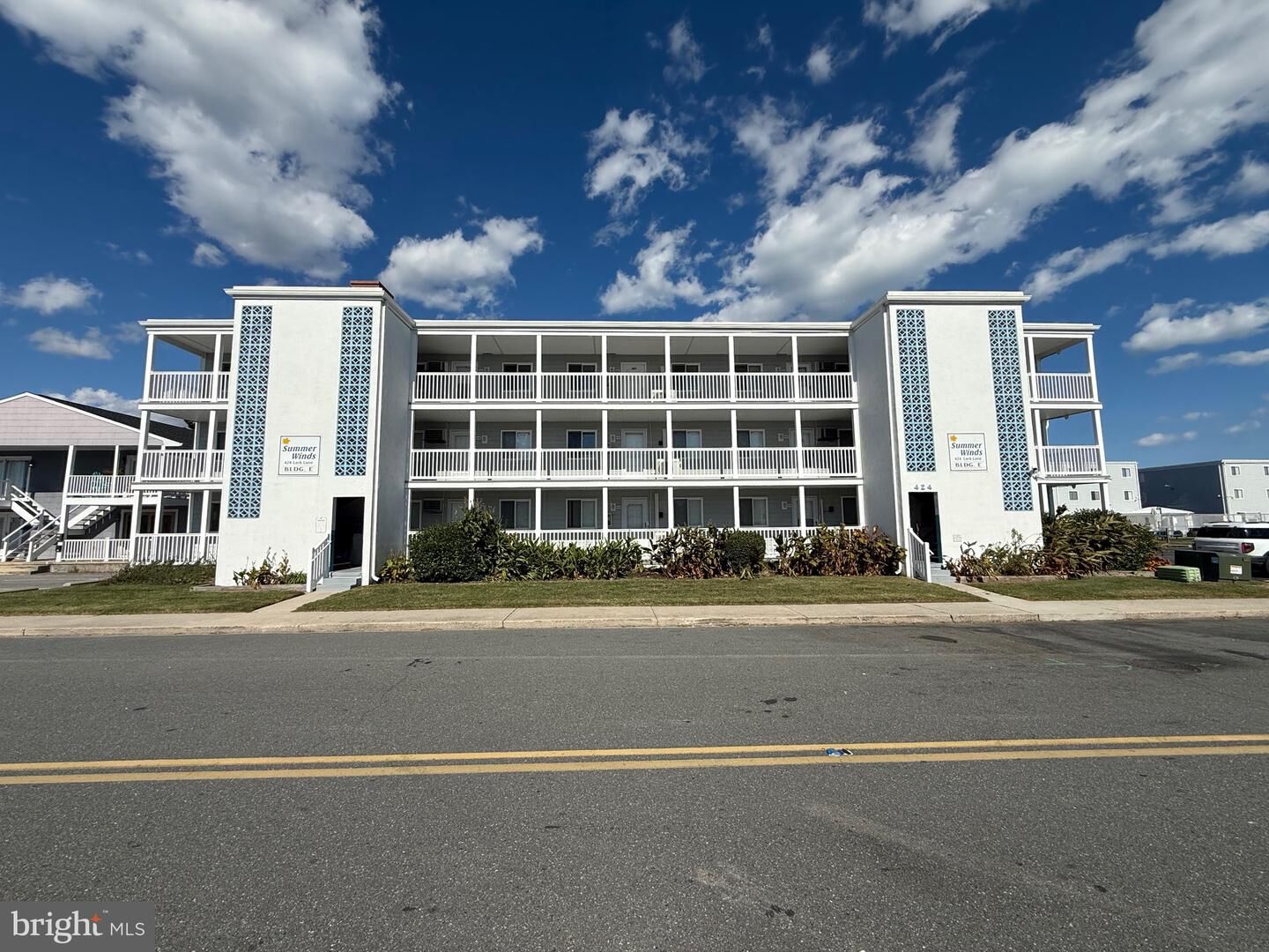 Property Photo:  424 Lark Lane E304  MD 21842