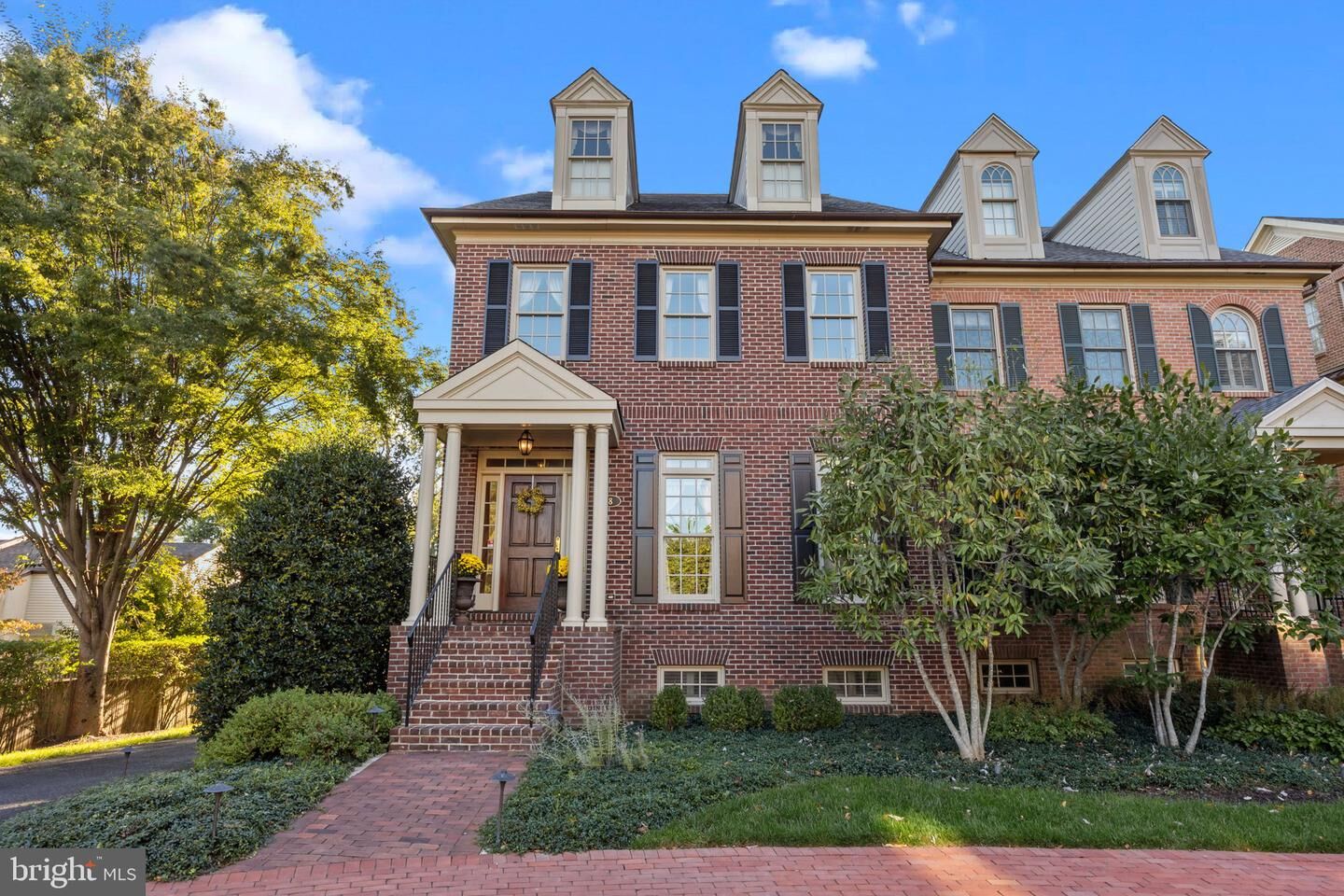 Property Photo:  8 Dunham Lane  PA 18940