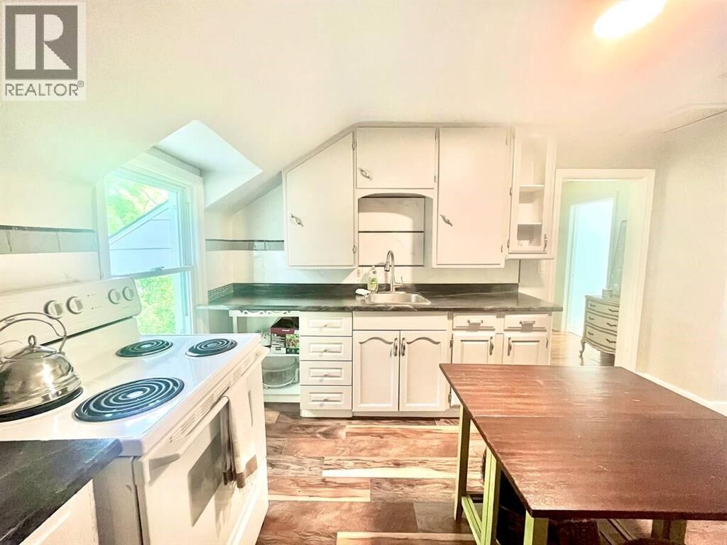 Photo de la propriété:  826 Michigan Avenue 2  ON N7V 1L6
