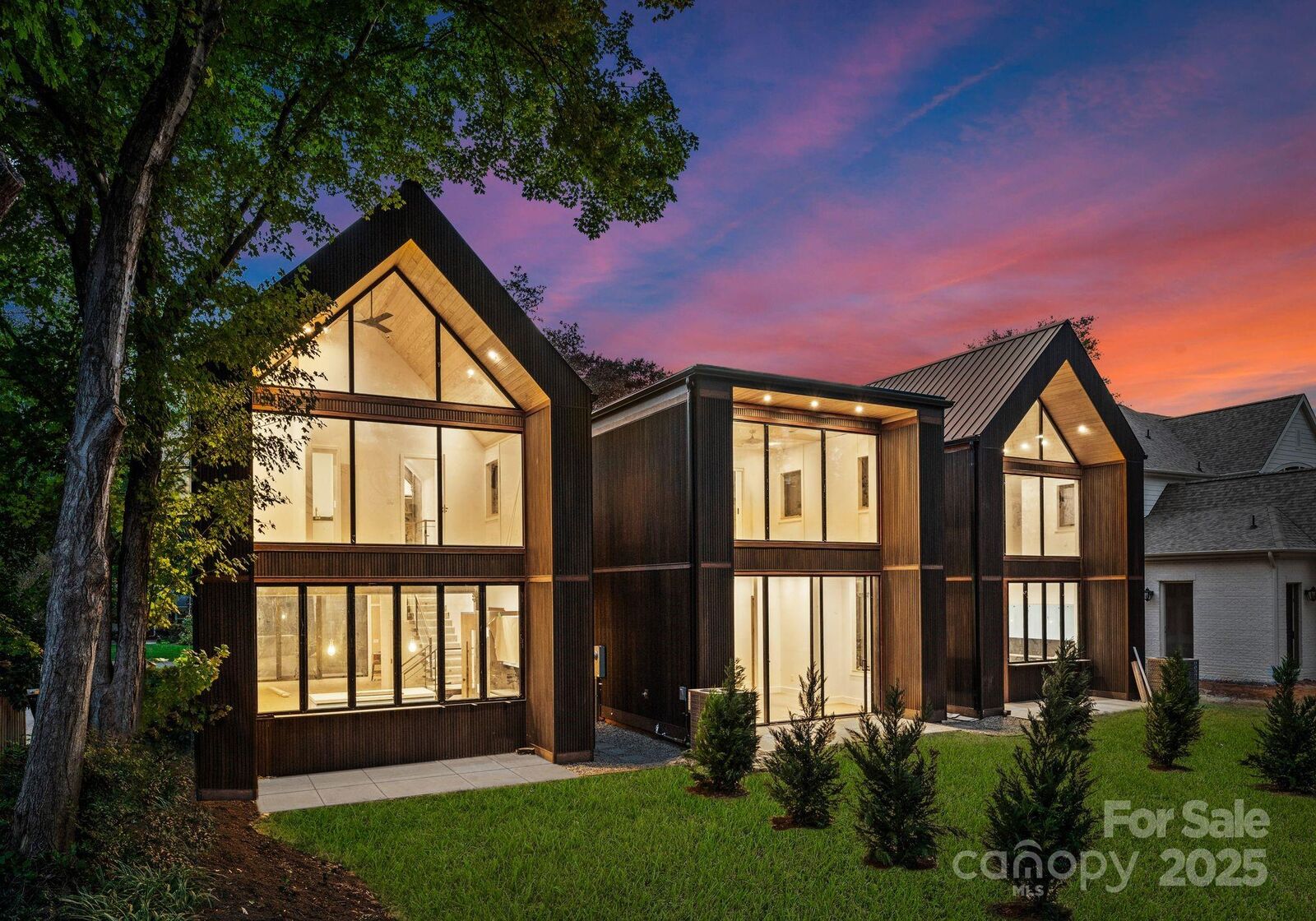 Property Photo: 421 Marsh Road 101 NC 28209
