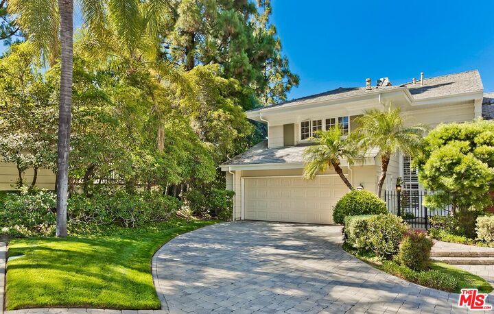 Property Photo:  12557 The Vista  CA 90049 