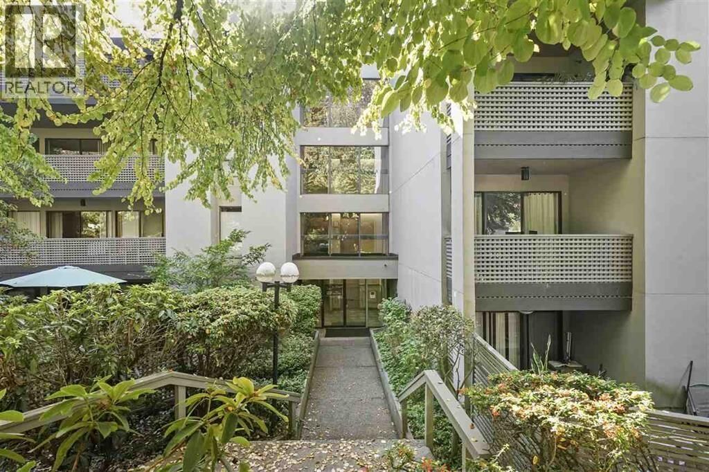 Photo de la propriété:  1955 Woodway Place 214  BC V5B 4S5