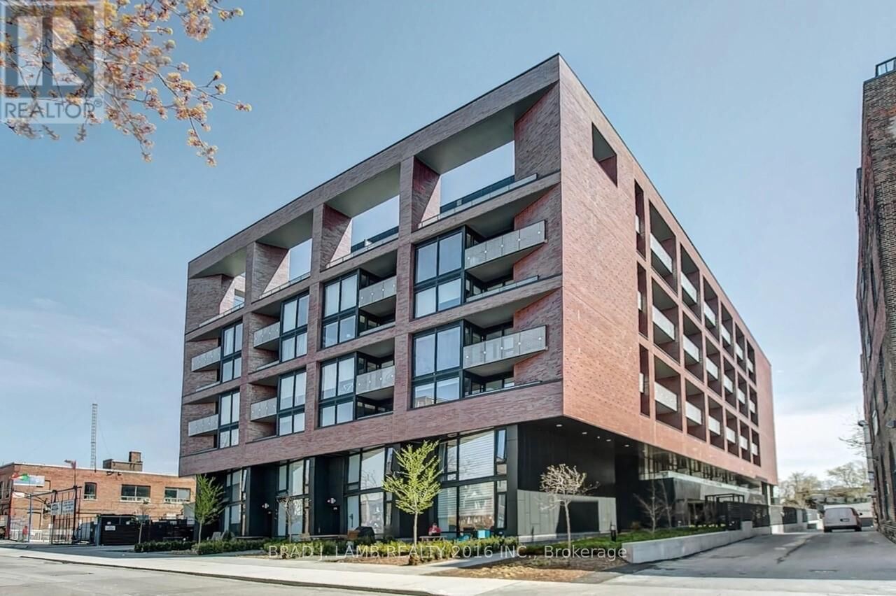 Property Photo: 383 Sorauren Avenue 210 ON M6R 0A4