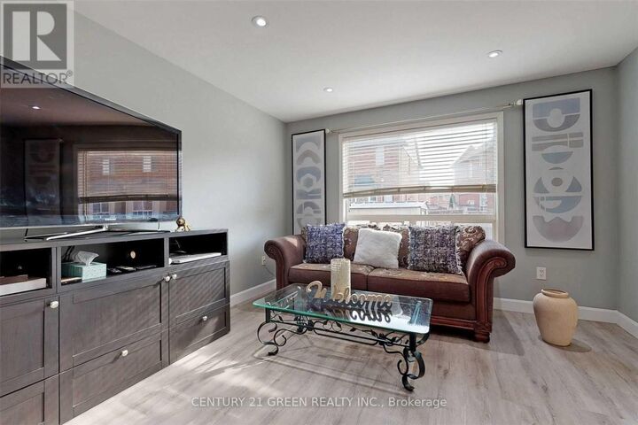 Property Photo:  968 Thompson Road South  ON L9T 0L7