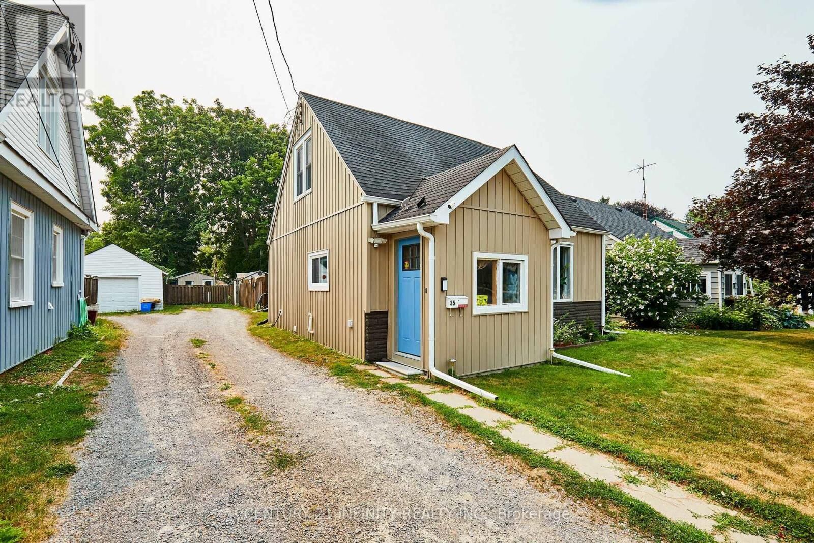 Property Photo:  35 Caroline Street  ON L1A 1Y6