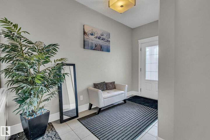 Property Photo:  16404 12 Avenue SW  AB T6W 3K4