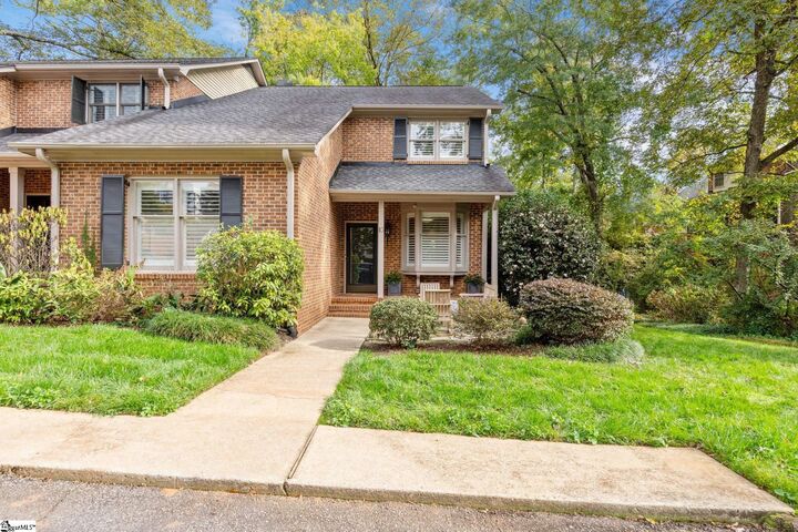 300 E Broad Street Unit 10  Greenville SC 29601 photo