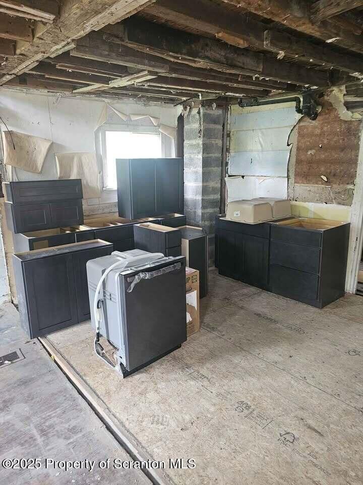 Property Photo: 68 Oxbow Road Road PA 18470