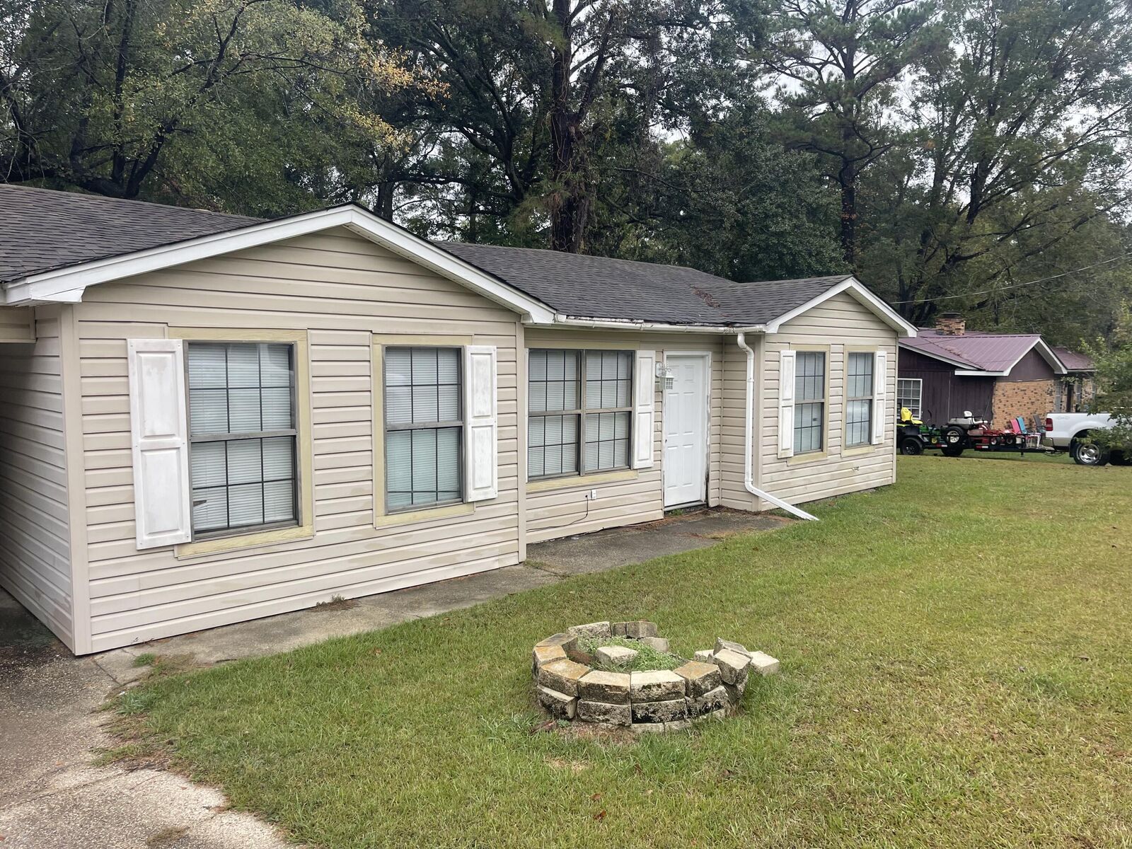 Property Photo:  100 Ruby Cir.  MS 39402 