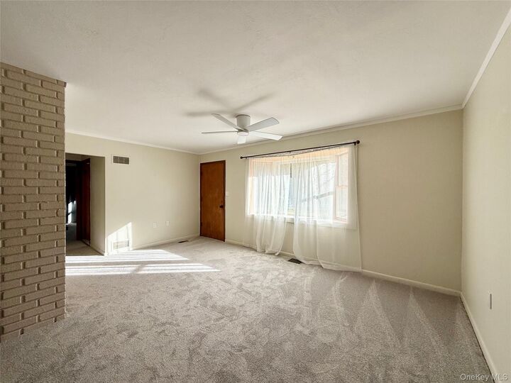 Property Photo:  1063 Violet Avenue  NY 12538