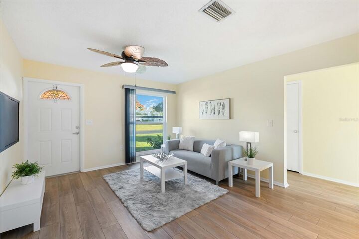 Property Photo:  4001 38th Avenue Drive W 4001  FL 34205