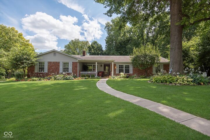 253 Brierley Way  Carmel IN 46032 photo