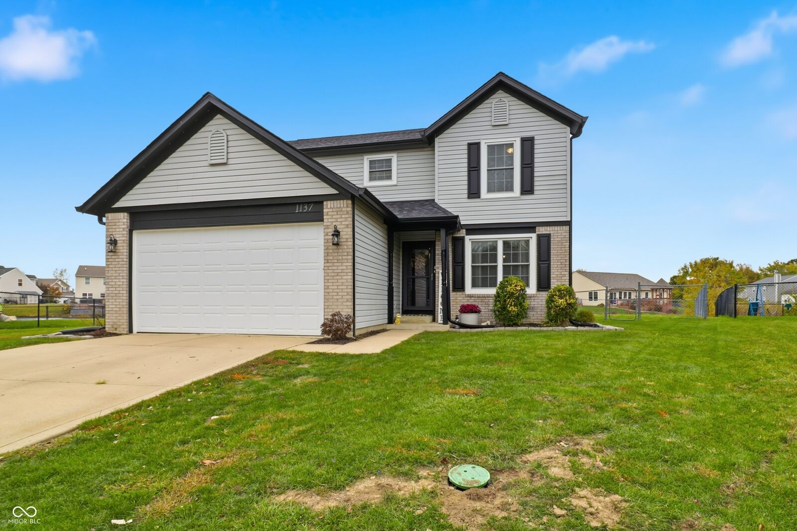 Property Photo:  1137 Chateaugay Court  IN 46184 