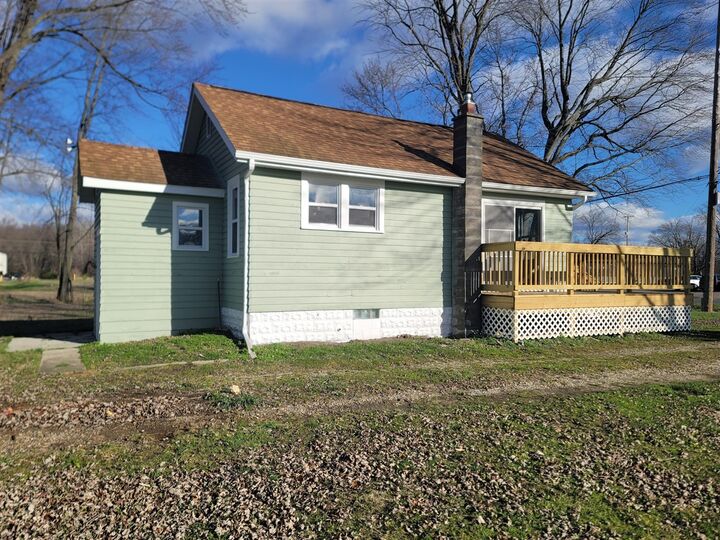 Property Photo:  1014 Foster Avenue  MI 49048-3345