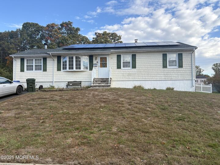 20 Nottingham Drive  Howell NJ 07731 photo