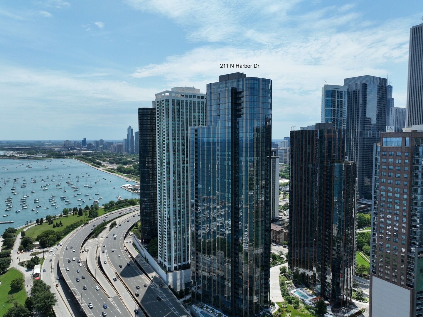 Property Photo:  211 N Harbor Drive 1007  IL 60601 