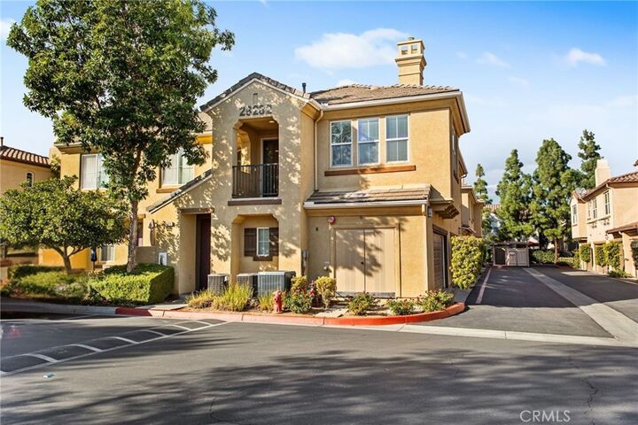 Property Photo: 28282 Socorro Street 100 CA 92563