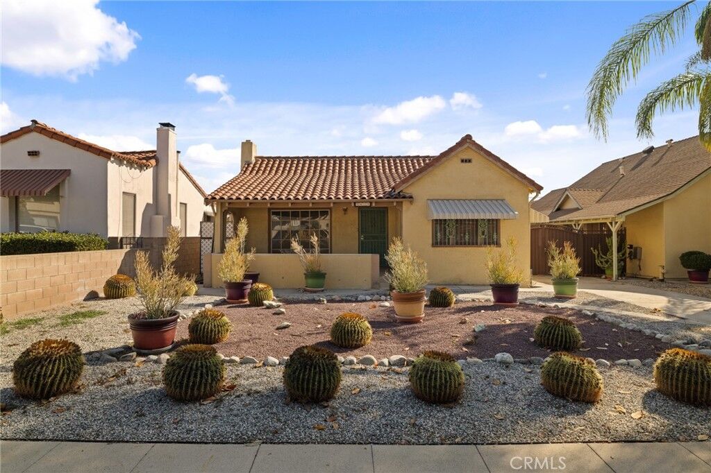 Property Photo:  1424 S Stoneman Avenue  CA 91801