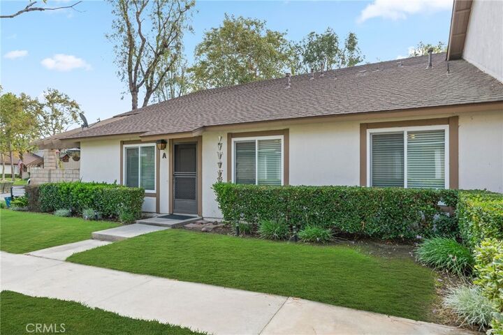 5466 E Willow Woods Lane A  Anaheim CA 92807 photo