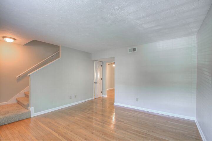 Property Photo:  231 Thistle Ln  TN 37076