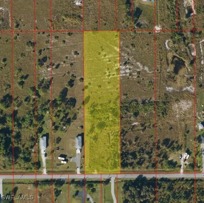 Property Photo:  4267 70th Avenue NE  FL 34120