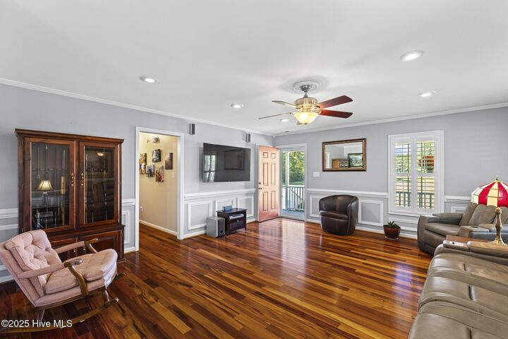 Property Photo:  453 Padgett Road  NC 28454