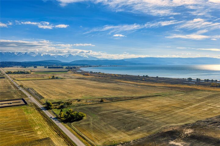 Property Photo: 1040 Mt Highway 82 MT 59932