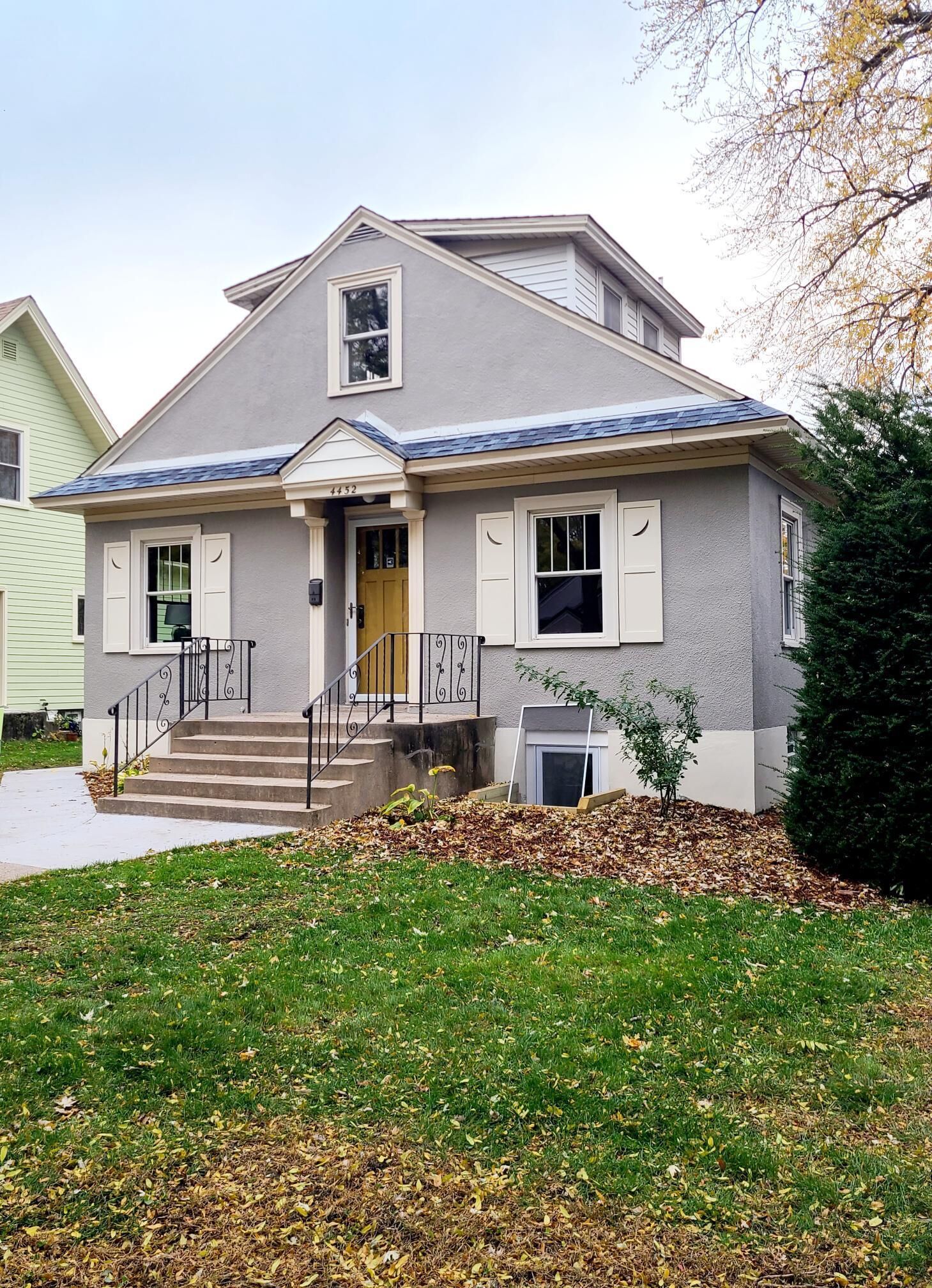 Property Photo:  4452 29th Avenue S  MN 55406