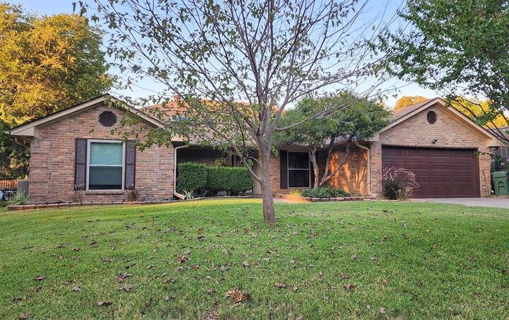 Photo de la propriété:  7505 Patsy Court  TX 76016