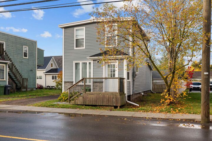 383 Queen Street  Charlottetown PE C1N 1X9 photo