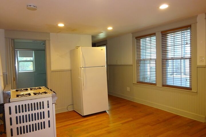 Property Photo:  73 S Quinsigamond Ave  MA 01545 