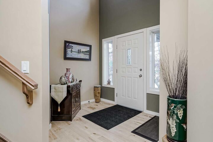 Property Photo:  48 Chapala Square SE  AB T2X 3T7